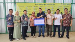 Penyerahan Bantuan Sarana dan Prasarana Klaster Tani Bawang Merah Pajaresuk Perkuat Ketahanan Pangan oleh BRI Kanca Pringsewu