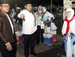 413 Jemaah Haji Lampung Selatan Tiba, Disambut Haru dan Syukur